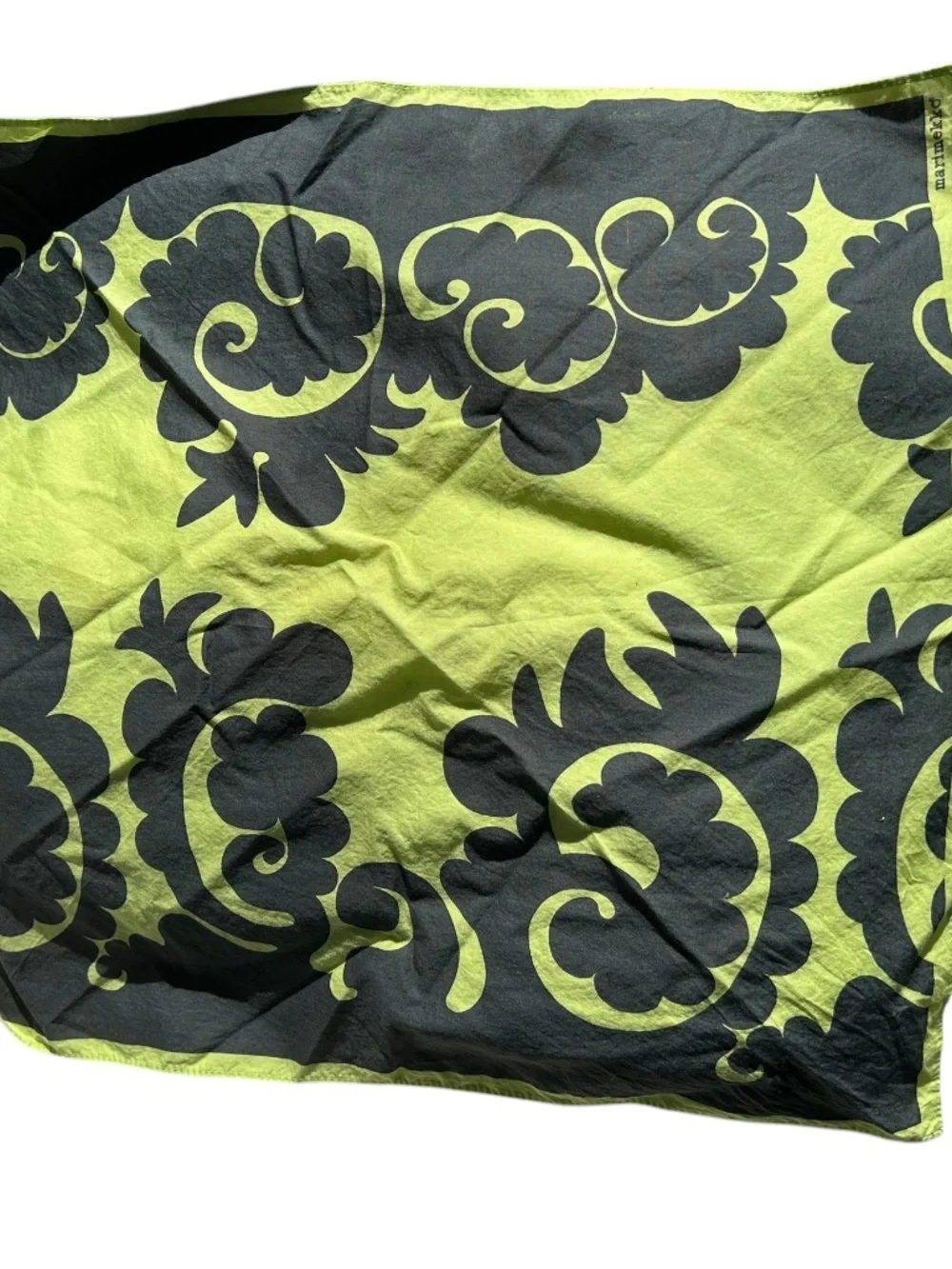 marimekko vintage 90s lime green black Samovaari cotton handkerchief scarf RARE